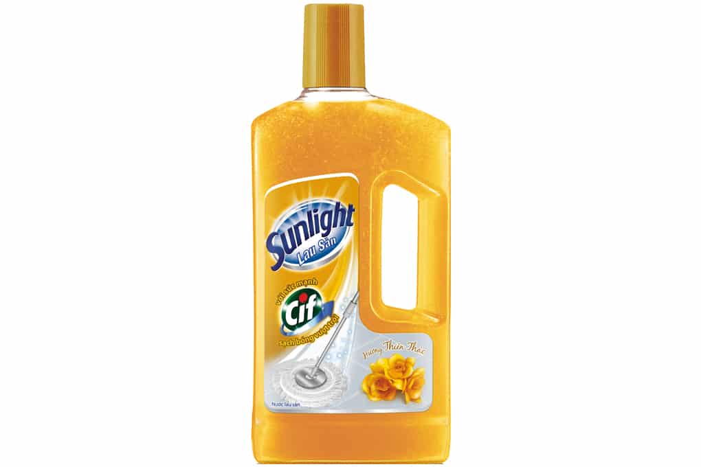 Nước lau sàn Sunlight hương Thiên Thảo chai 1kg (997ml)